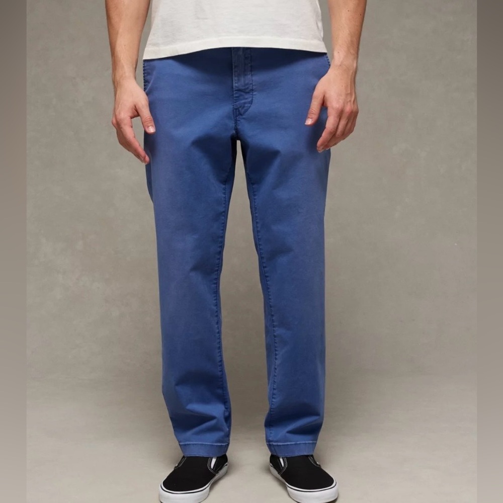 American Eagle Straight Lived-in Khaki Pants in Blue